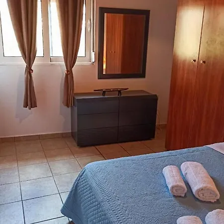 Casa Georgia فاليراكي